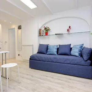  Apartamento Ych-confortevole Al Colosseo Italia