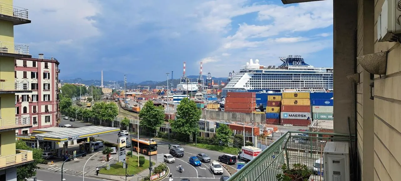 Waterfront Apartment La Spezia 0*,