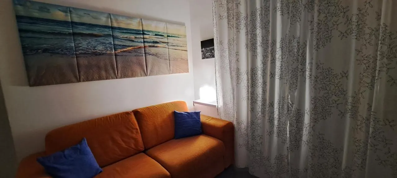 Waterfront Apartment لا سبيتسْيا
