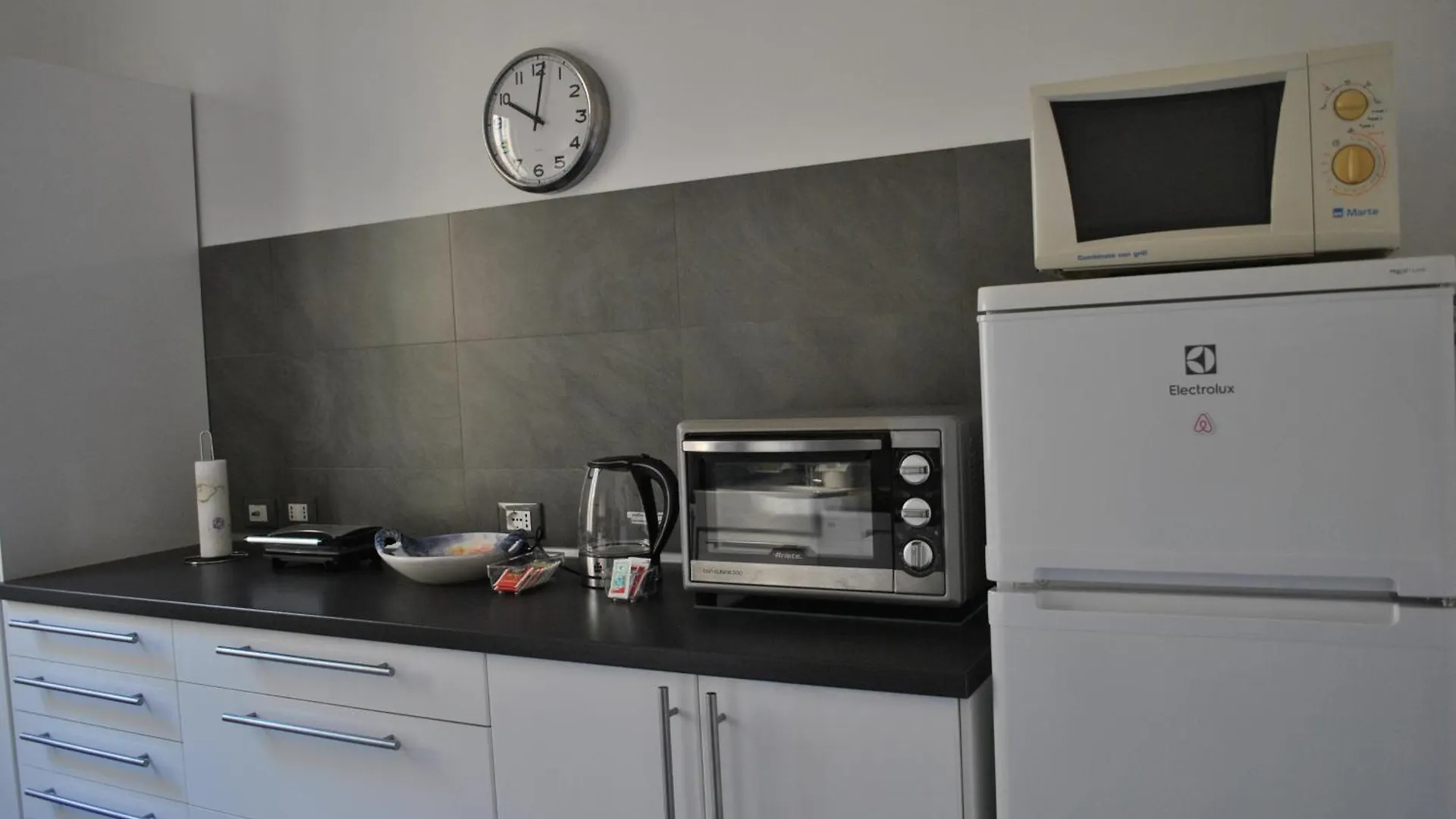 Waterfront Apartment لا سبيتسْيا 0*,  إيطاليا